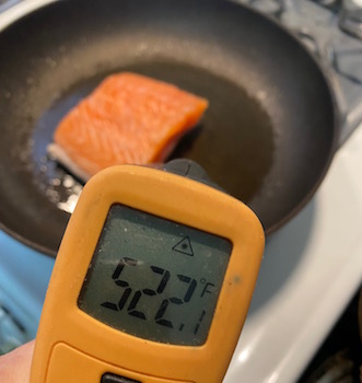 searing salmon using nonstick pan